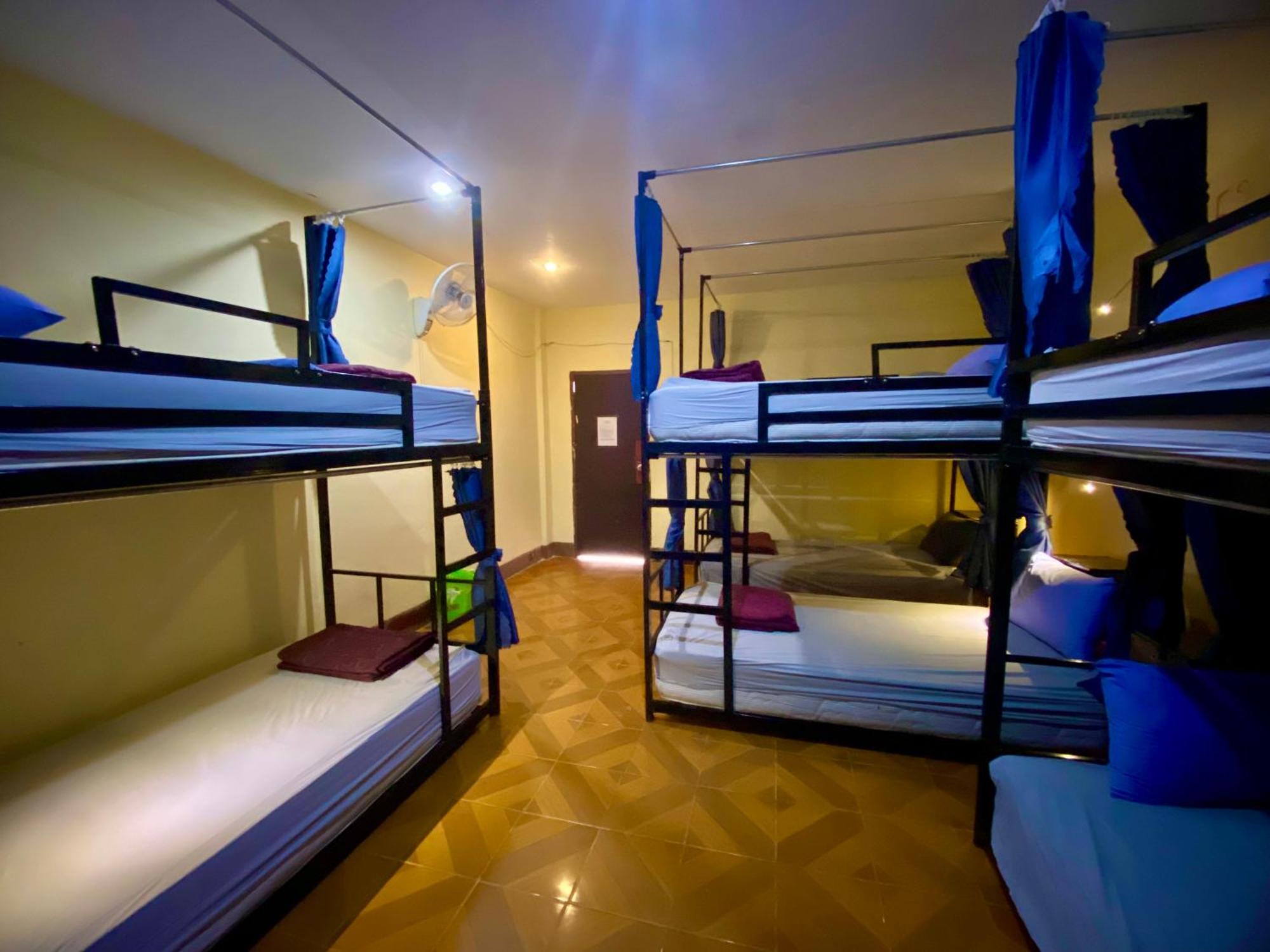 Nana Backpackers Hostel Vang Vieng Εξωτερικό φωτογραφία