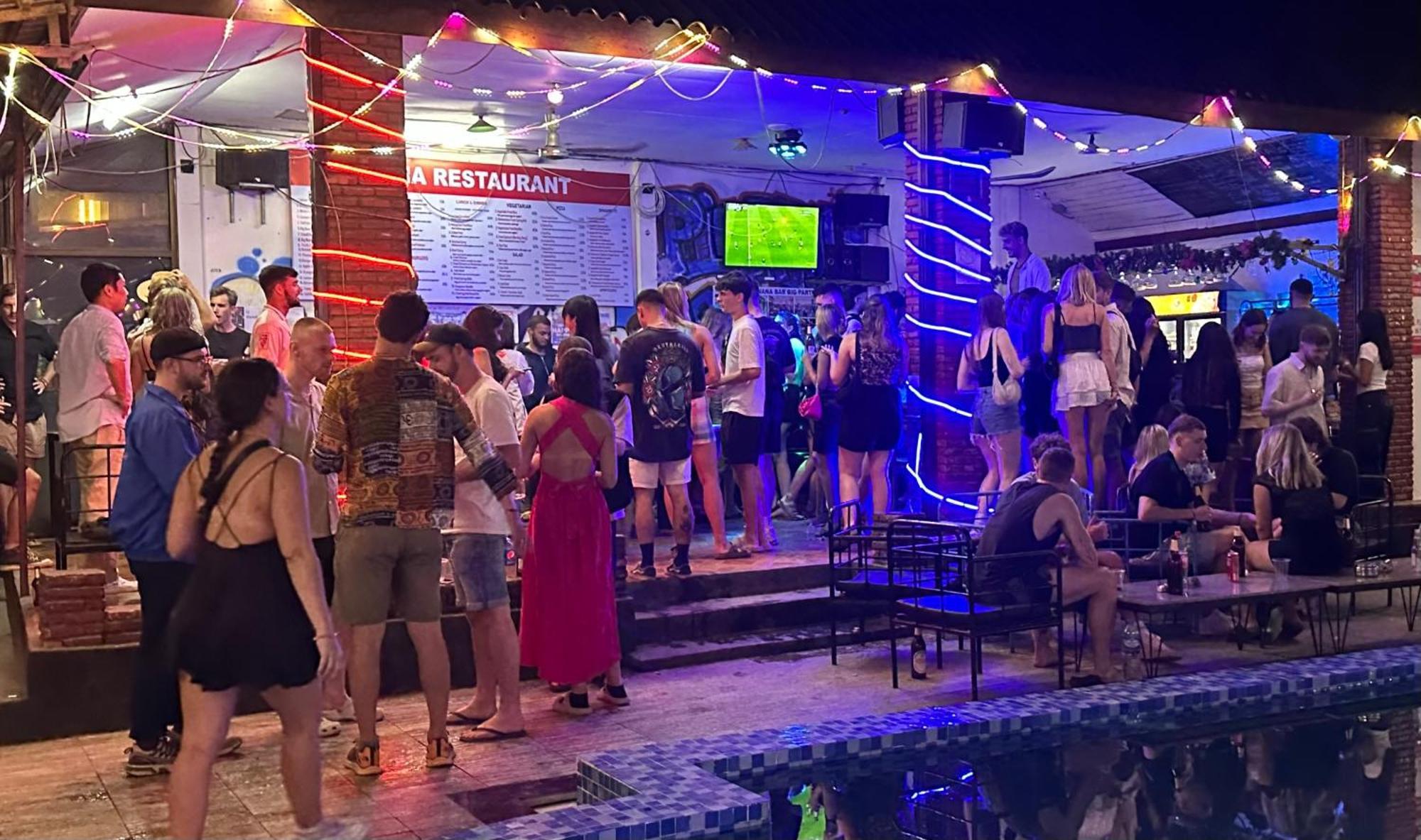 Nana Backpackers Hostel Vang Vieng Εξωτερικό φωτογραφία