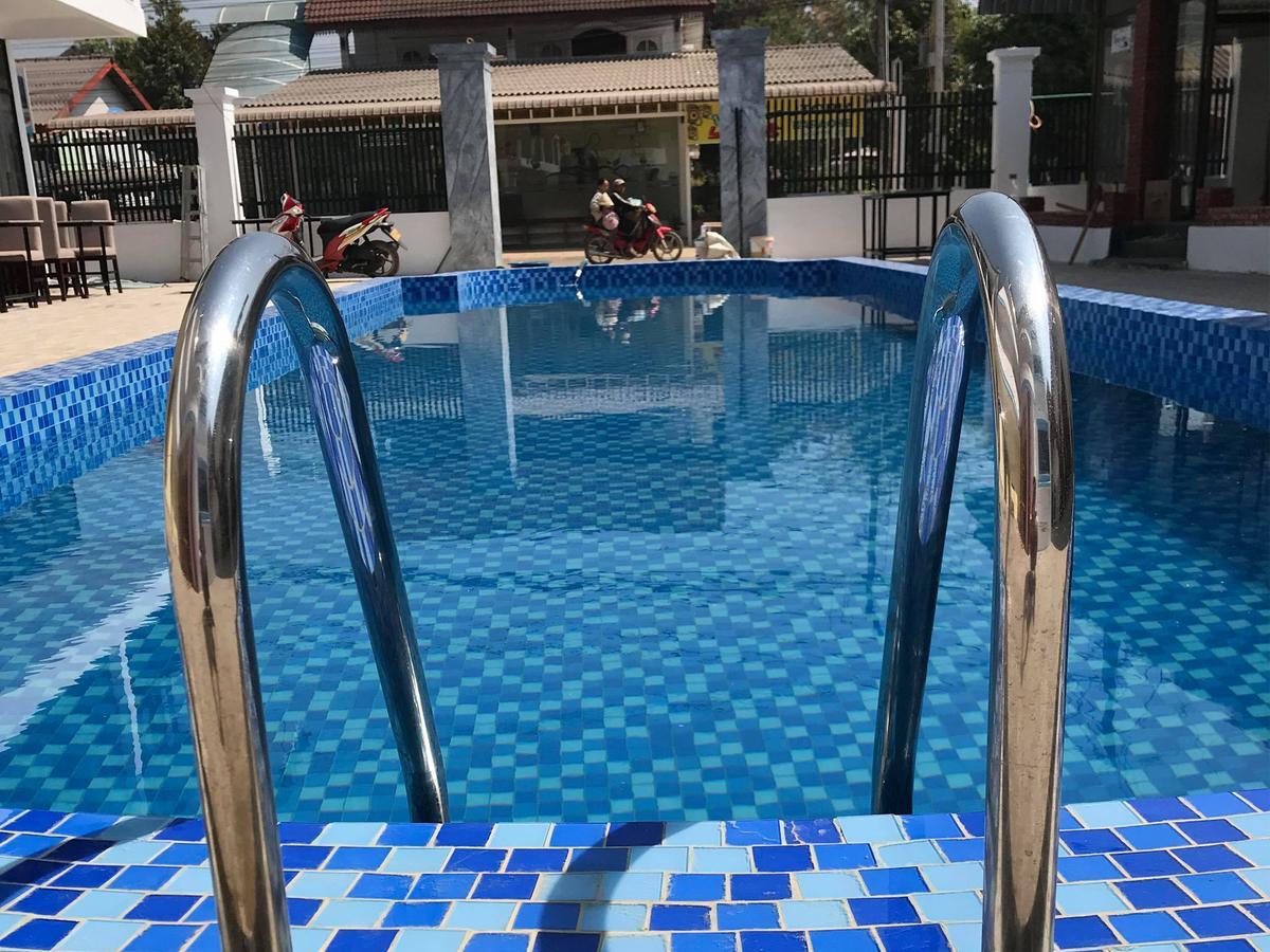 Nana Backpackers Hostel Vang Vieng Εξωτερικό φωτογραφία