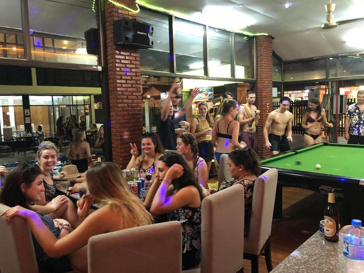 Nana Backpackers Hostel Vang Vieng Εξωτερικό φωτογραφία