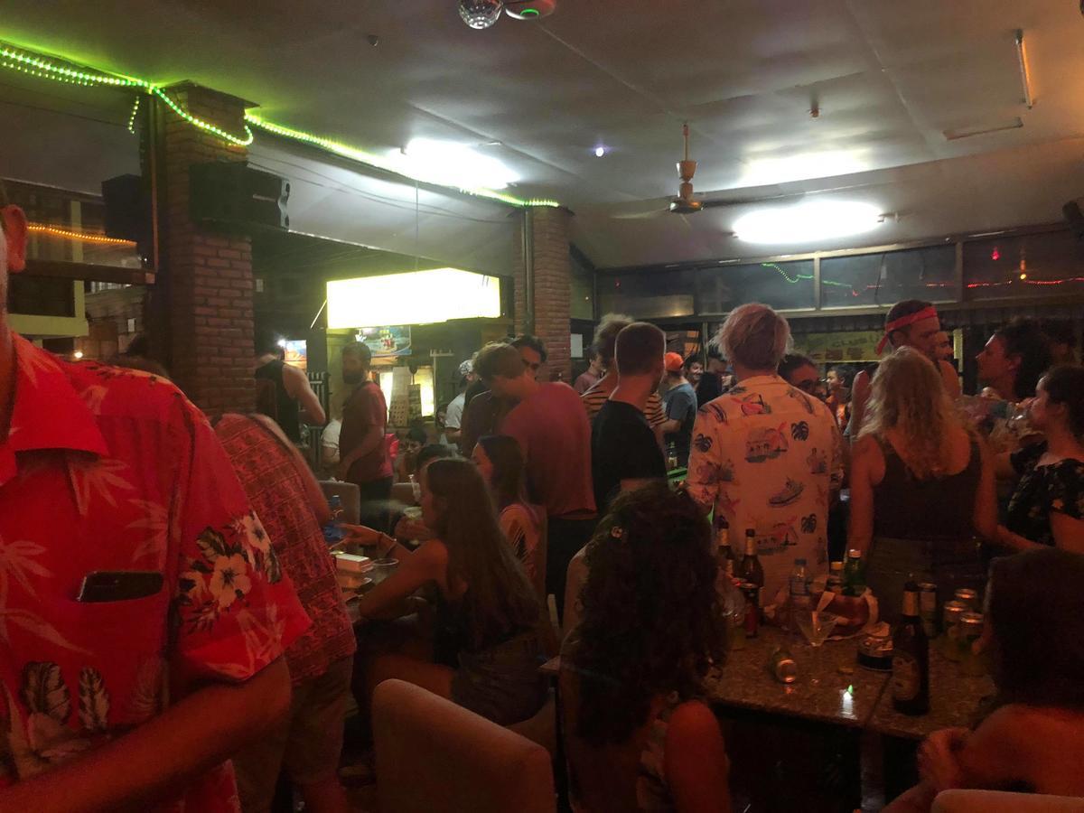 Nana Backpackers Hostel Vang Vieng Εξωτερικό φωτογραφία