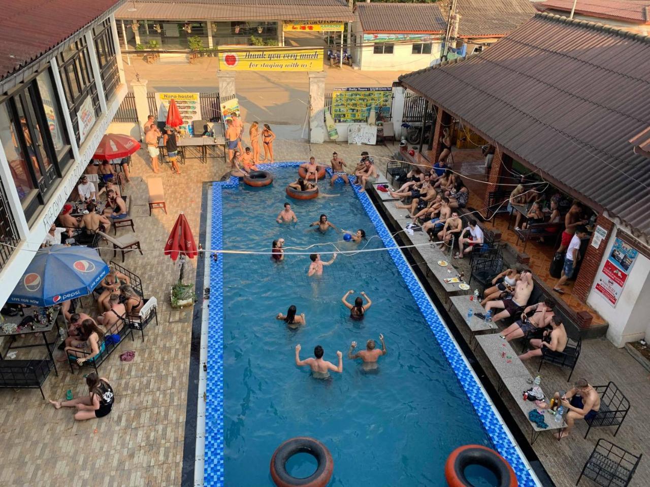 Nana Backpackers Hostel Vang Vieng Εξωτερικό φωτογραφία